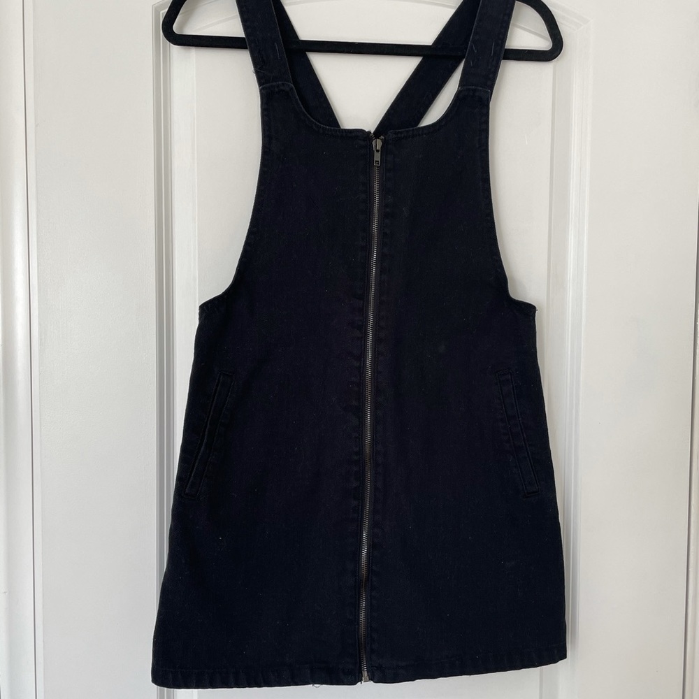 Overall dress